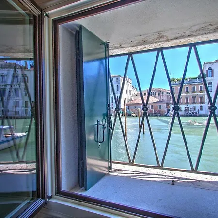 Grandcanal-green Apartment Venice